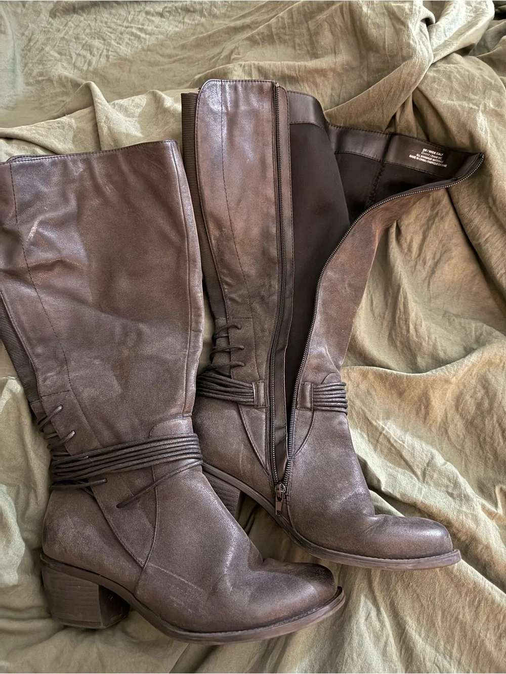 Women's Fold-Over Leather Mid-Calf Boots - Dark Gray